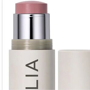 ILIA 
Multi-Stick Cream Blush + Highlighter + Lip Tint